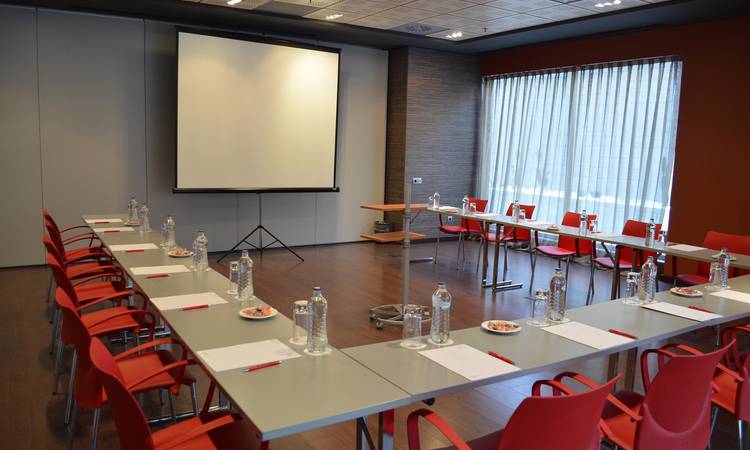 Salon Junta 2 Hotel Ilunion Barcelona Barcelona Salon Junta 2 Hotel Ilunion Barcelona Barcelona